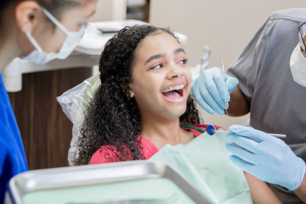 Best Urgent Tooth Repair  in Olney, IL